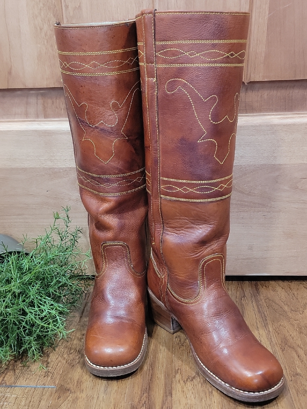 VintageLeather  Longhorn Campus Style Boots 5.5